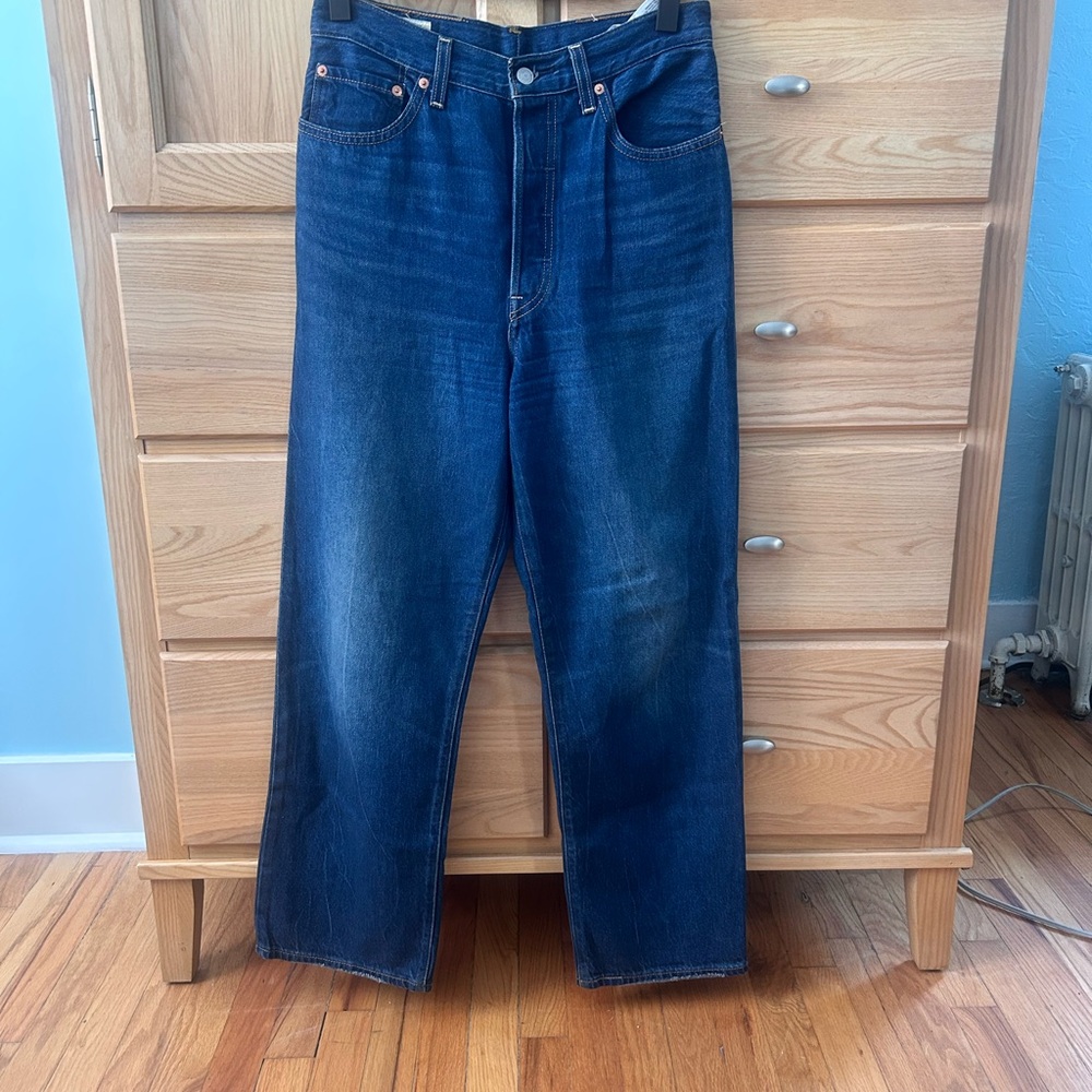 Levi's Rib Cage Ankle Jeans (29" Inseam) — Dark Blue — Size 29 (Reconstructed!)